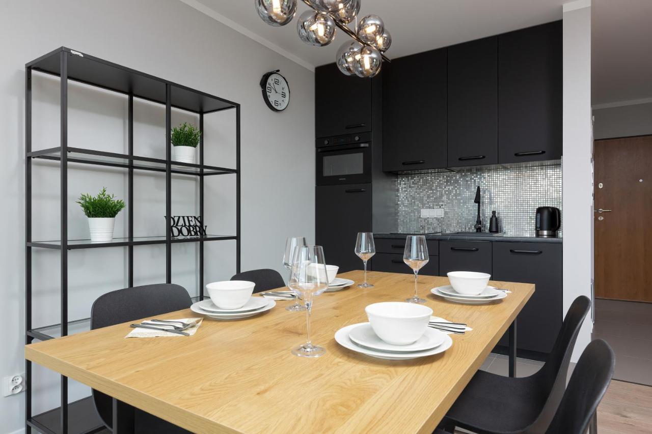 Nowa Grochowska By Renters * Warszawa